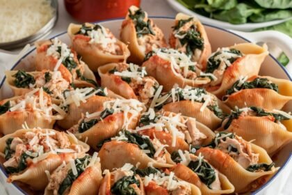 Chicken and Spinach Stuffed Shells