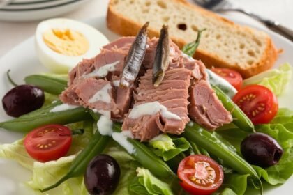 Tuna Nicoise Salad